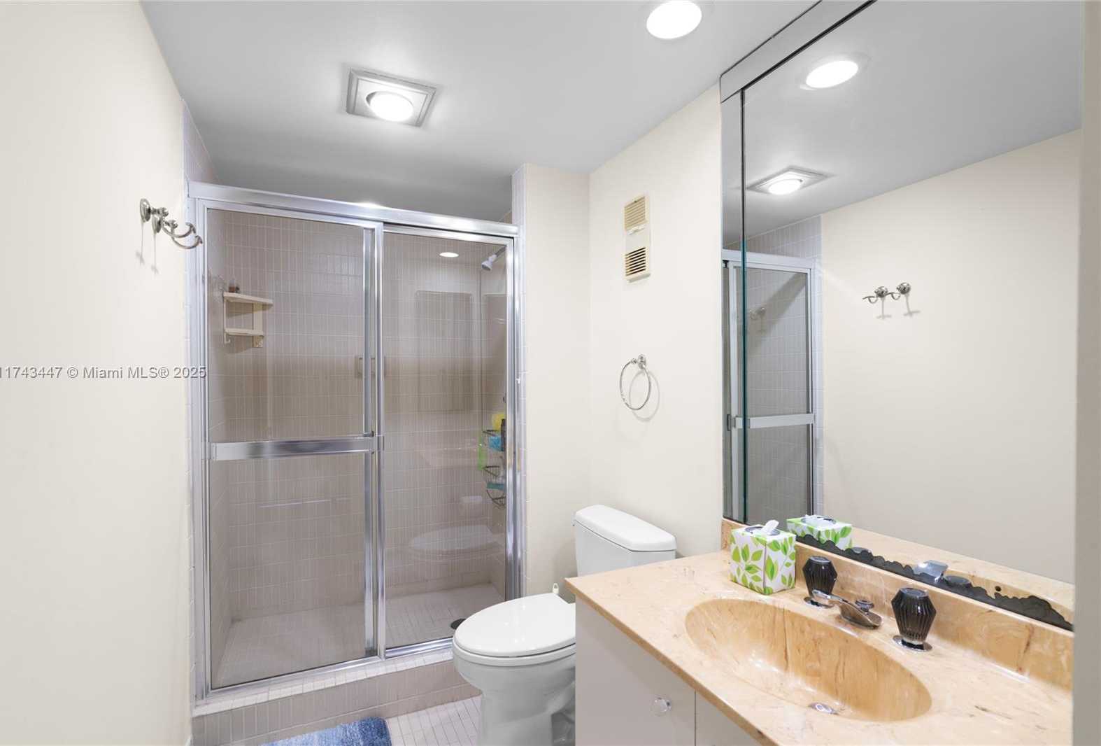 Small Image of 20281 EAST COUNTRY CLUB DR #403, Aventura Number 84