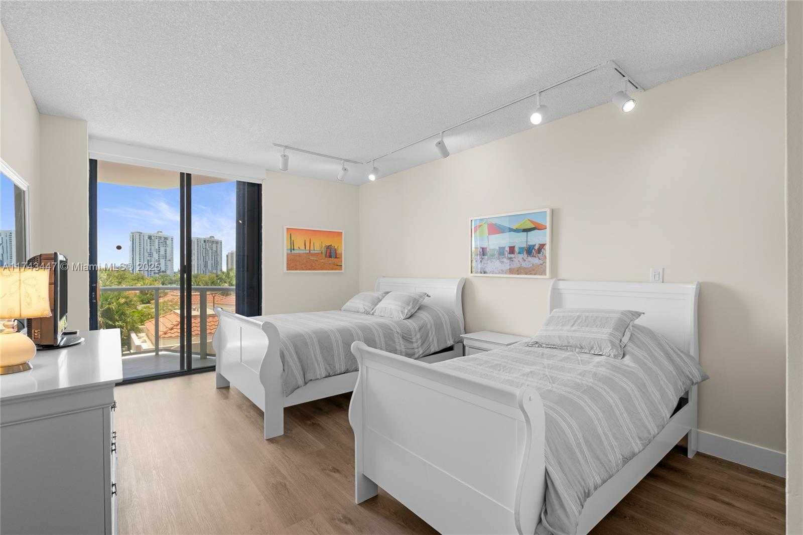 Small Image of 20281 EAST COUNTRY CLUB DR #403, Aventura Number 85