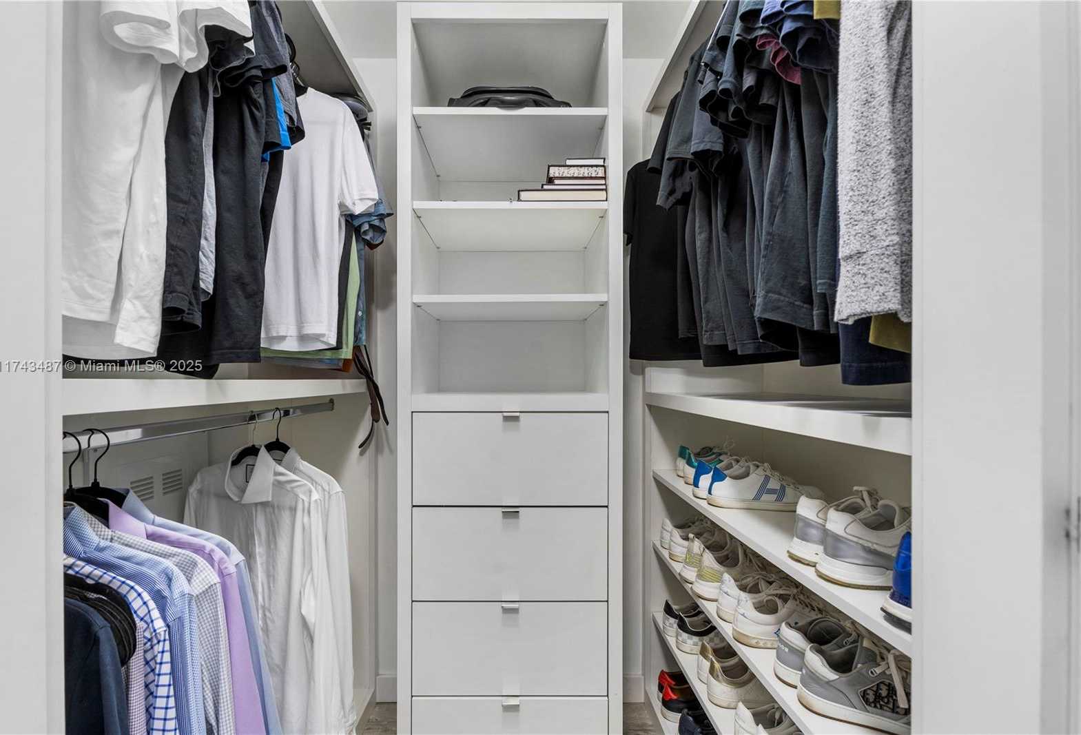 Small Image of 488 NORTH EAST 18TH ST #2800, Miami Number 23