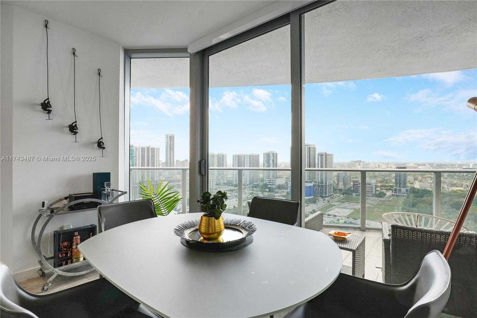 Small Image of 488 NORTH EAST 18TH ST #2800, Miami Number 6