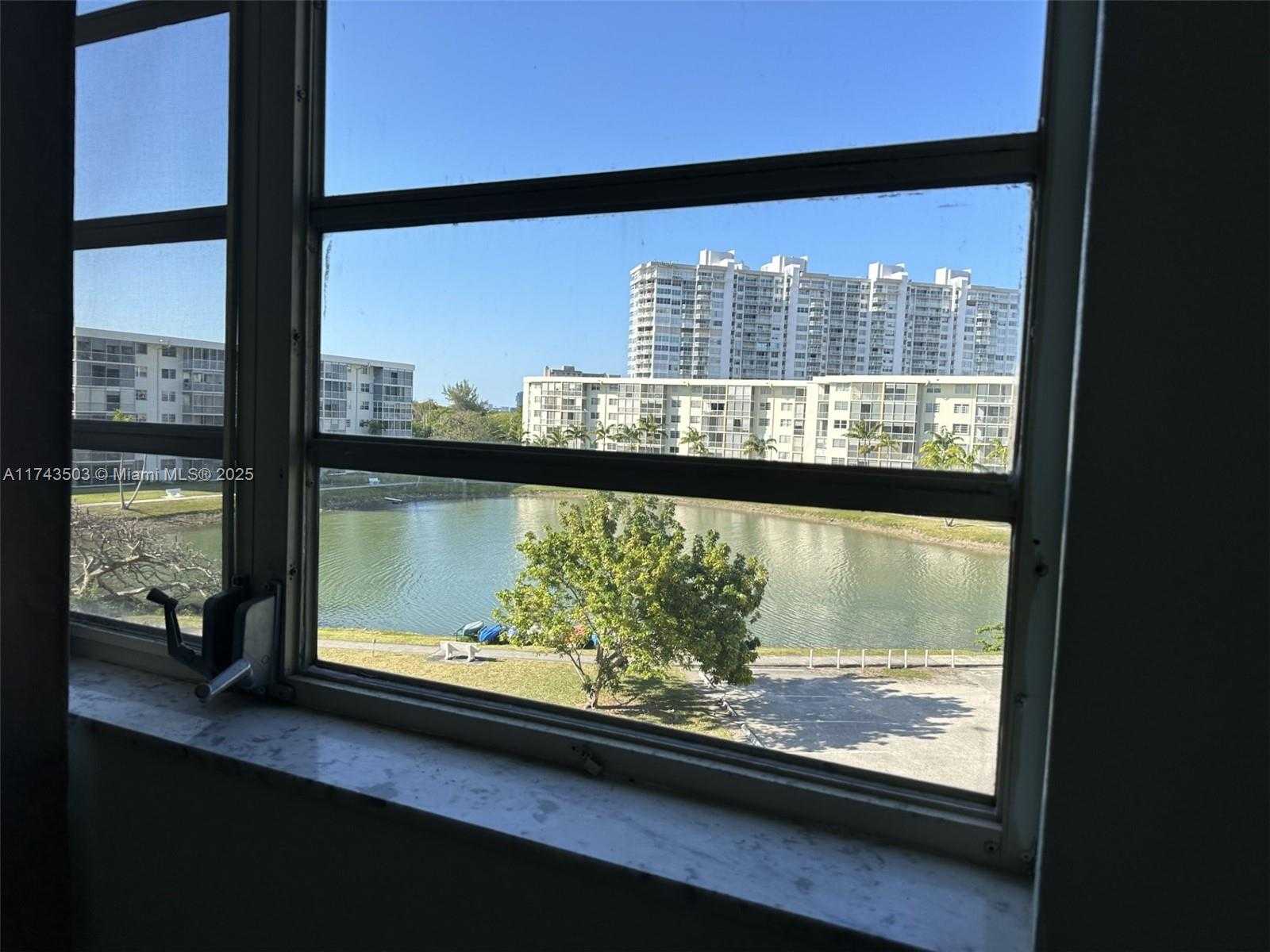 Small Image of 2903 POINT EAST DR #K414, Aventura Number 20
