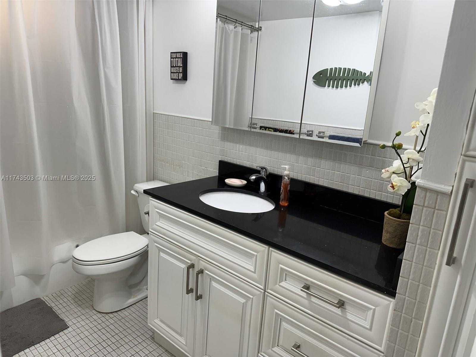 Small Image of 2903 POINT EAST DR #K414, Aventura Number 23