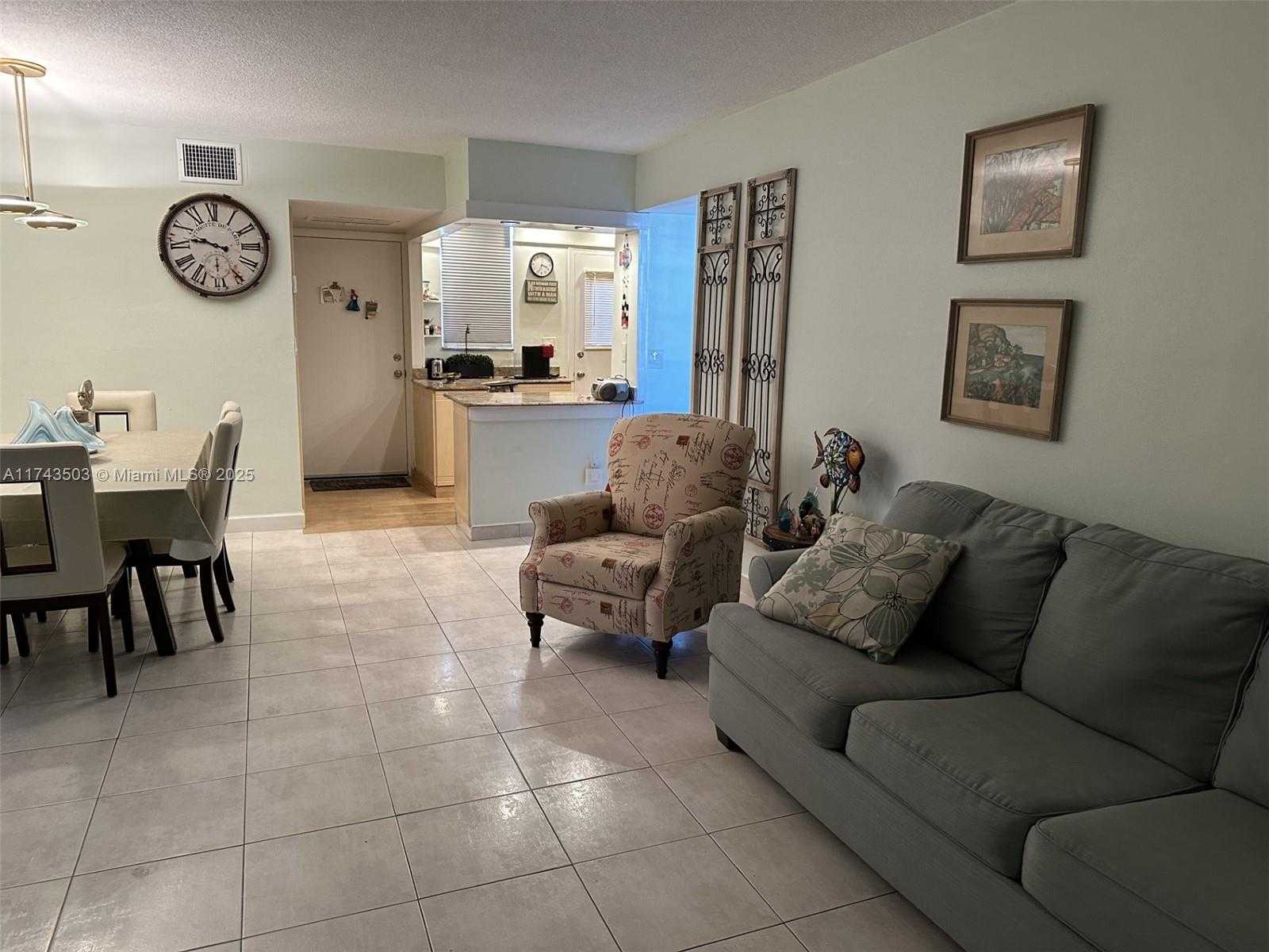 Small Image of 2903 POINT EAST DR #K414, Aventura Number 5
