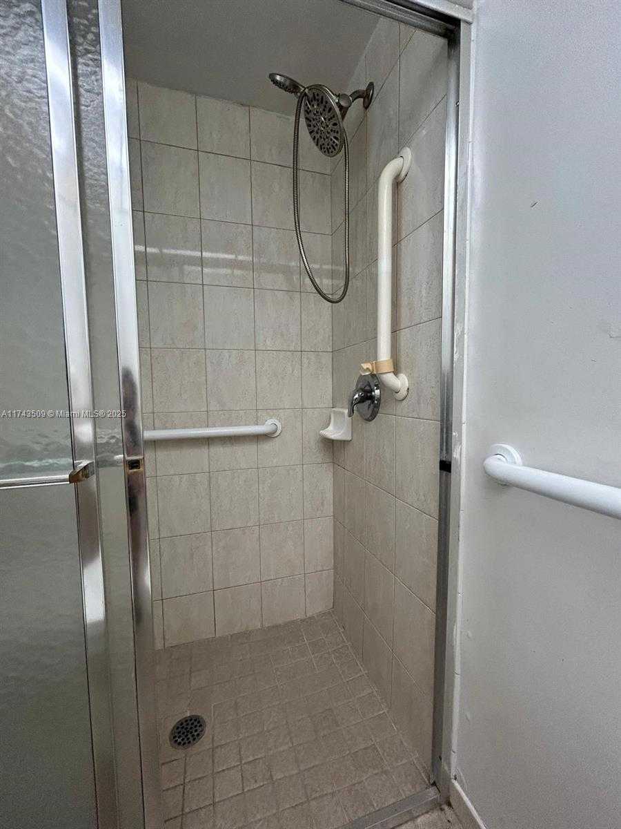 Imagen de Pequeño Objeto