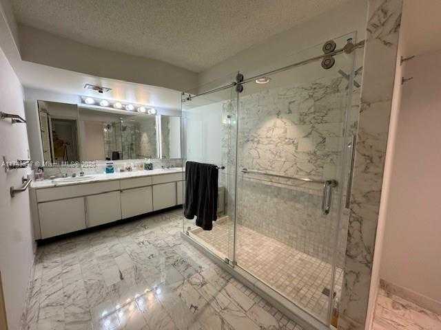 Small Image of 6423 COLLINS AVE #809, Miami Beach Number 11