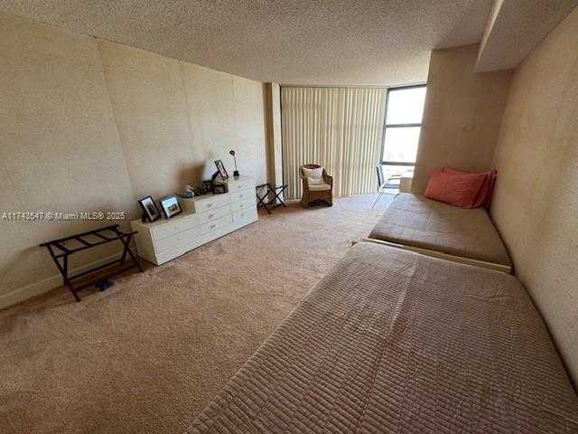 Small Image of 6423 COLLINS AVE #809, Miami Beach Number 14