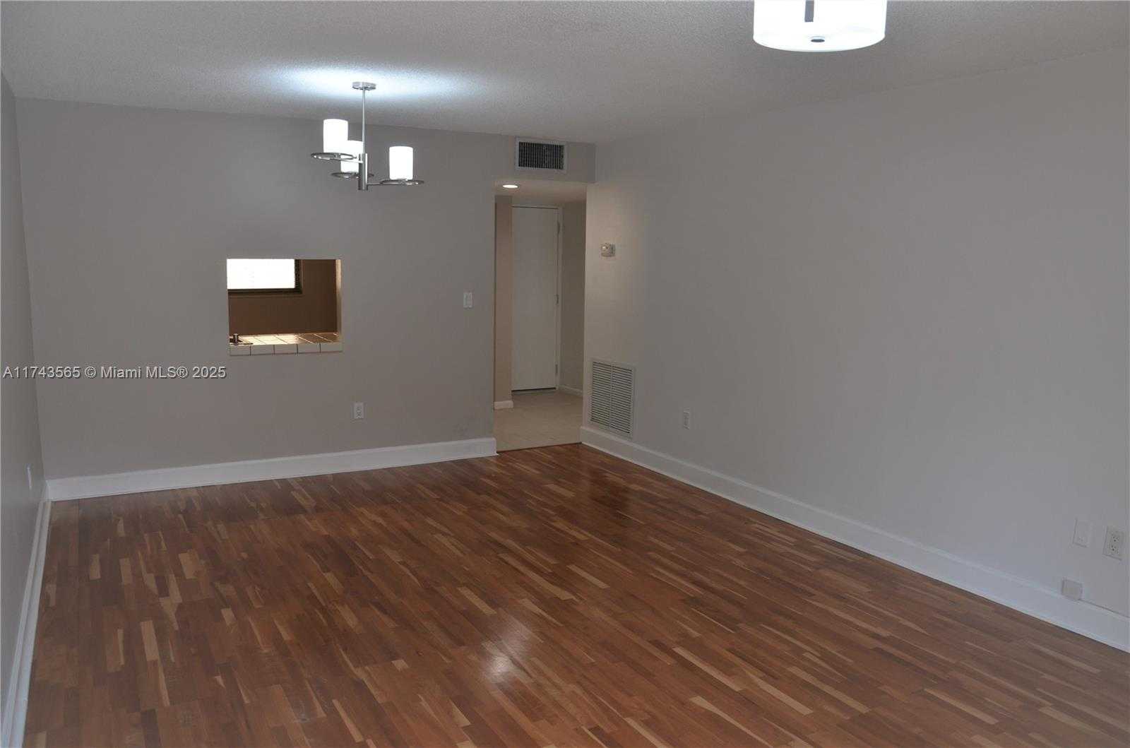 Small Image of 8851 NORTH NEW RIVER CANAL RD #18E, Plantation Number 24