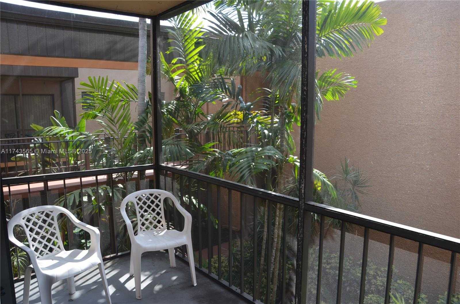 Small Image of 8851 NORTH NEW RIVER CANAL RD #18E, Plantation Number 27