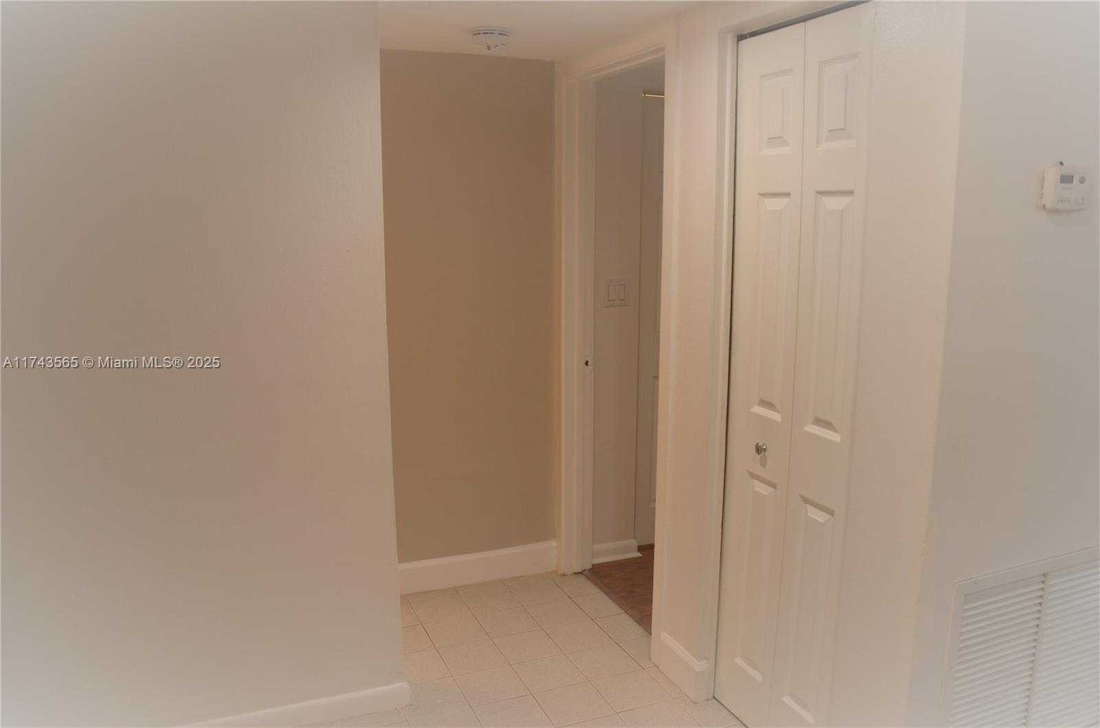 Small Image of 8851 NORTH NEW RIVER CANAL RD #18E, Plantation Number 30
