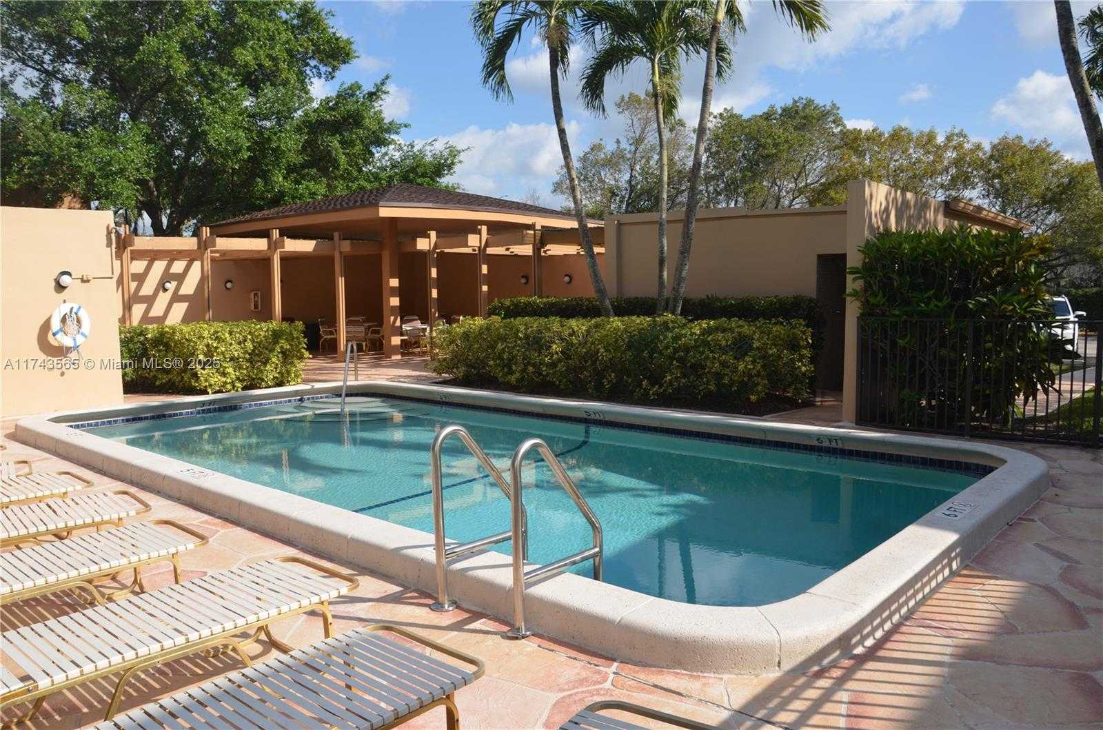 Small Image of 8851 NORTH NEW RIVER CANAL RD #18E, Plantation Number 57