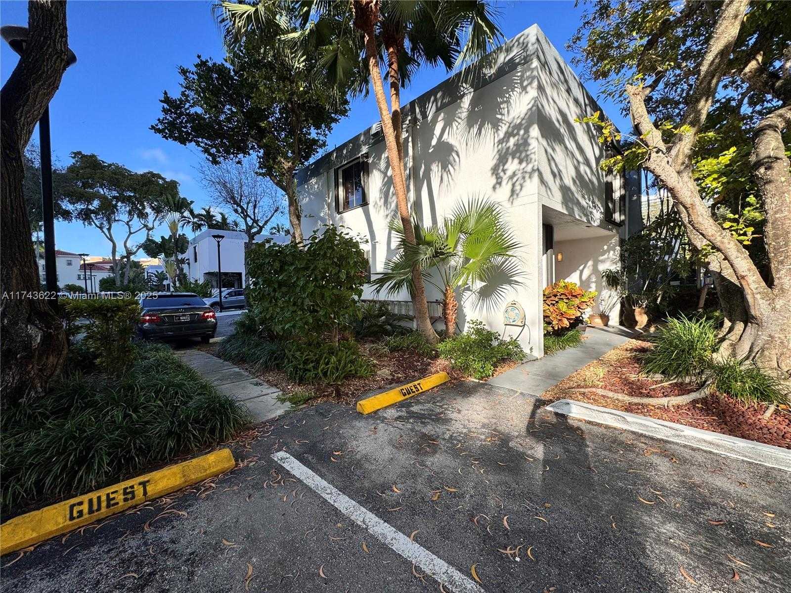 Small Image of 3007 NORTH EAST 183RD LN #7, Aventura Number 39