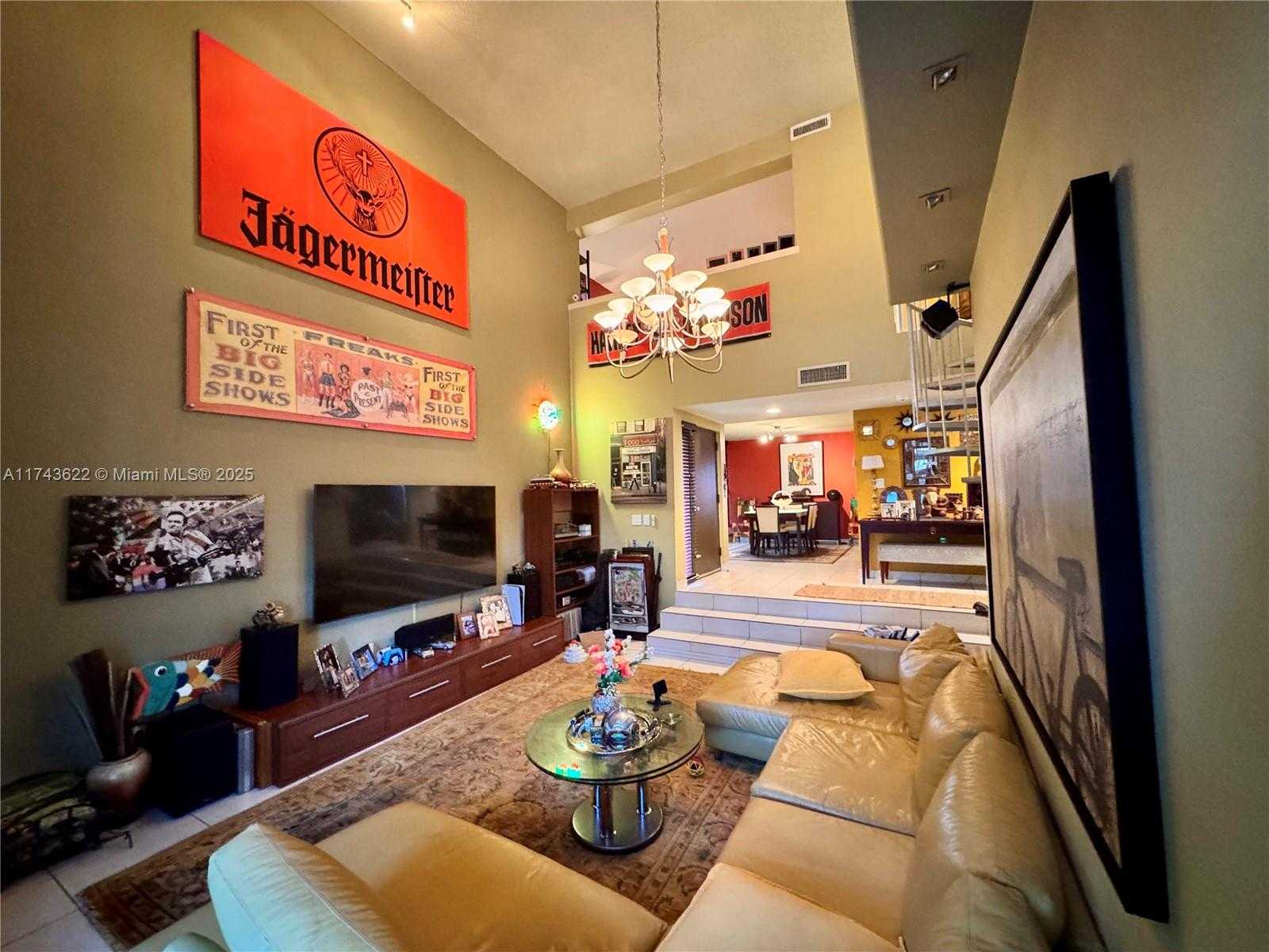 Small Image of 3007 NORTH EAST 183RD LN #7, Aventura Number 6