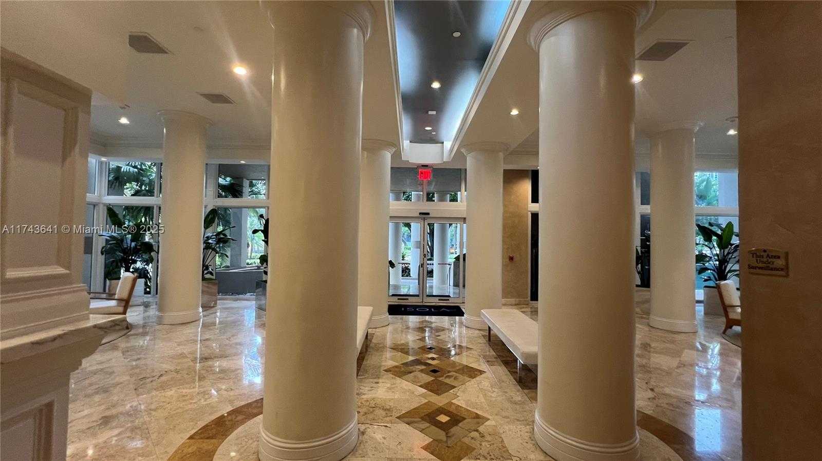 Small Image of 770 CLAUGHTON ISLAND DR #410, Miami Number 54
