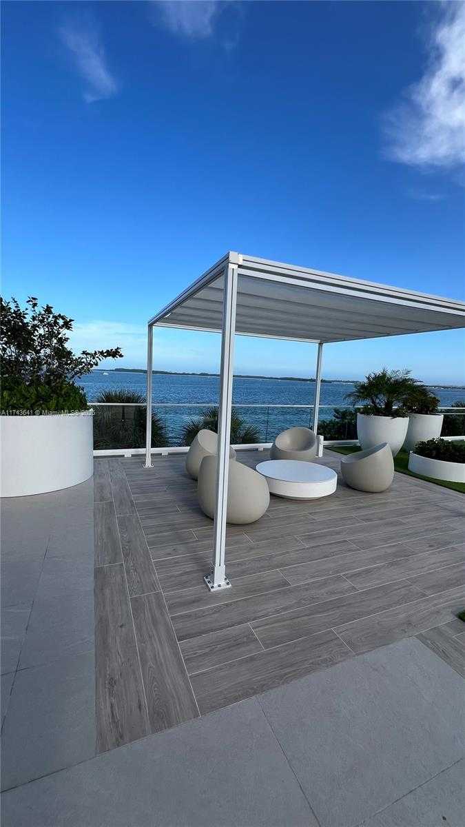 Small Image of 770 CLAUGHTON ISLAND DR #410, Miami Number 62