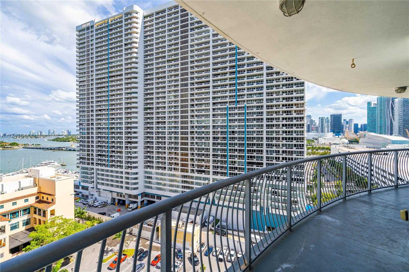 Small Image of 1750 NORTH BAYSHORE DR #1602, Miami Number 11