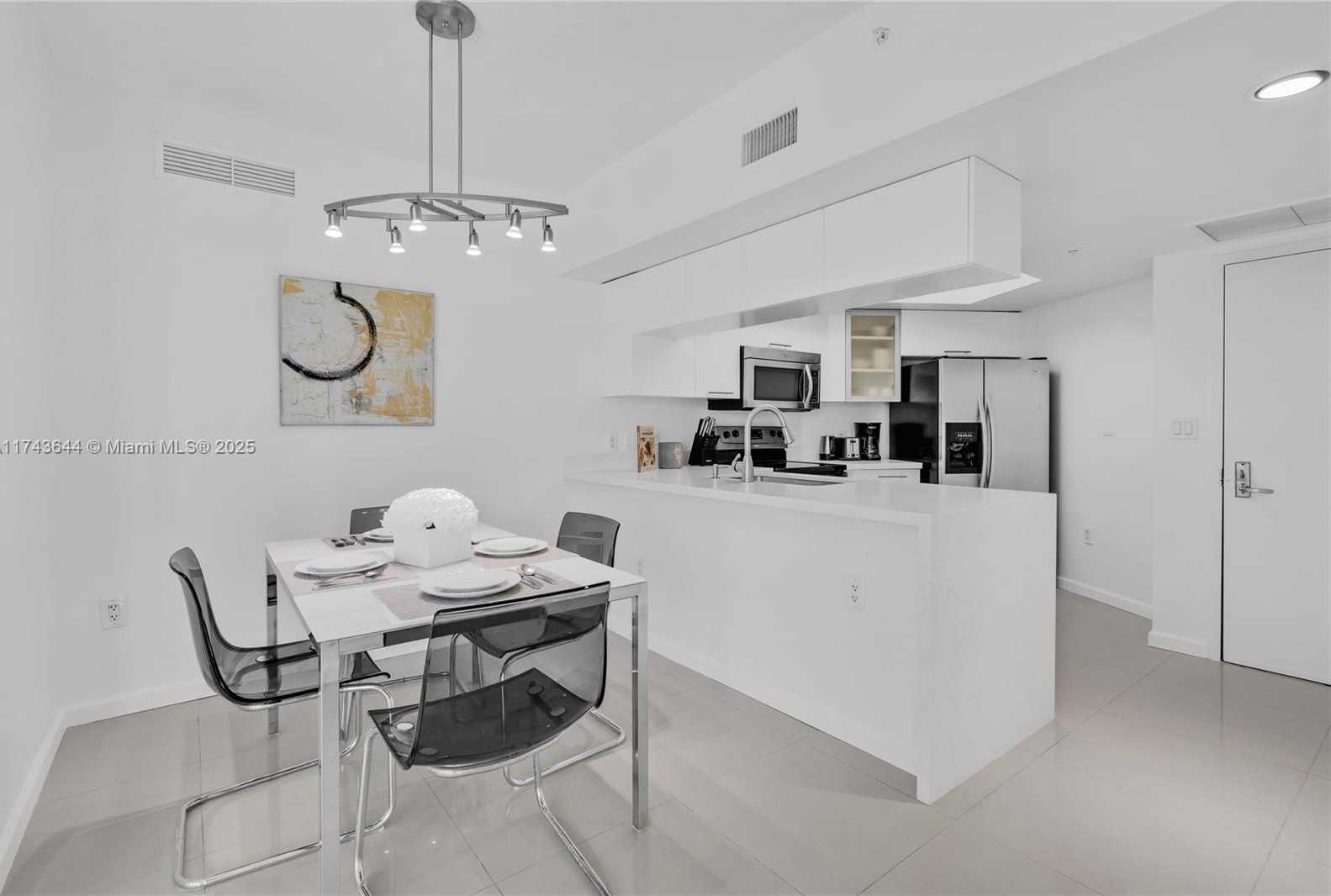 Small Image of 1750 NORTH BAYSHORE DR #1602, Miami Number 17