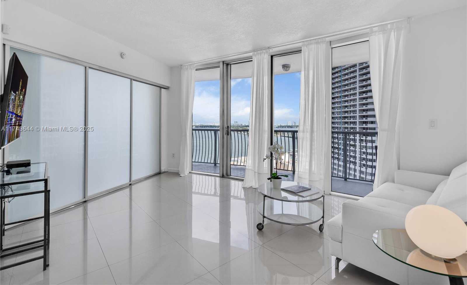 Small Image of 1750 NORTH BAYSHORE DR #1602, Miami Number 18
