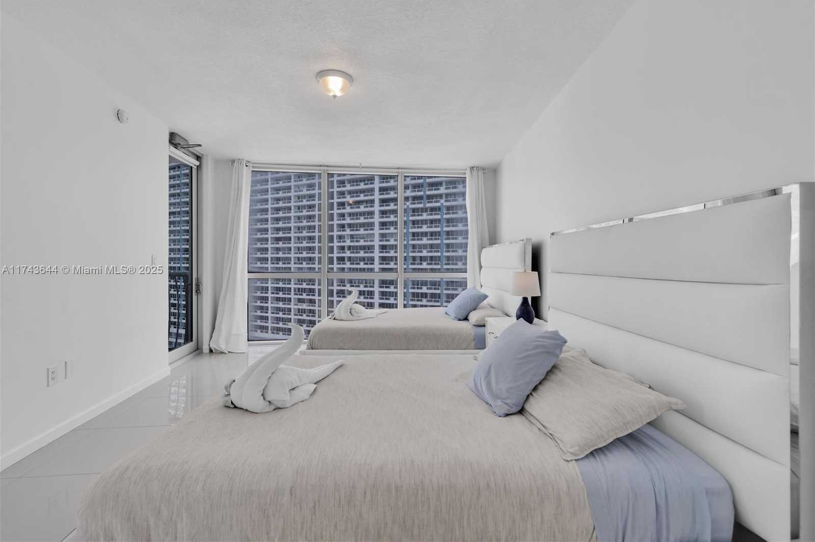 Small Image of 1750 NORTH BAYSHORE DR #1602, Miami Number 25