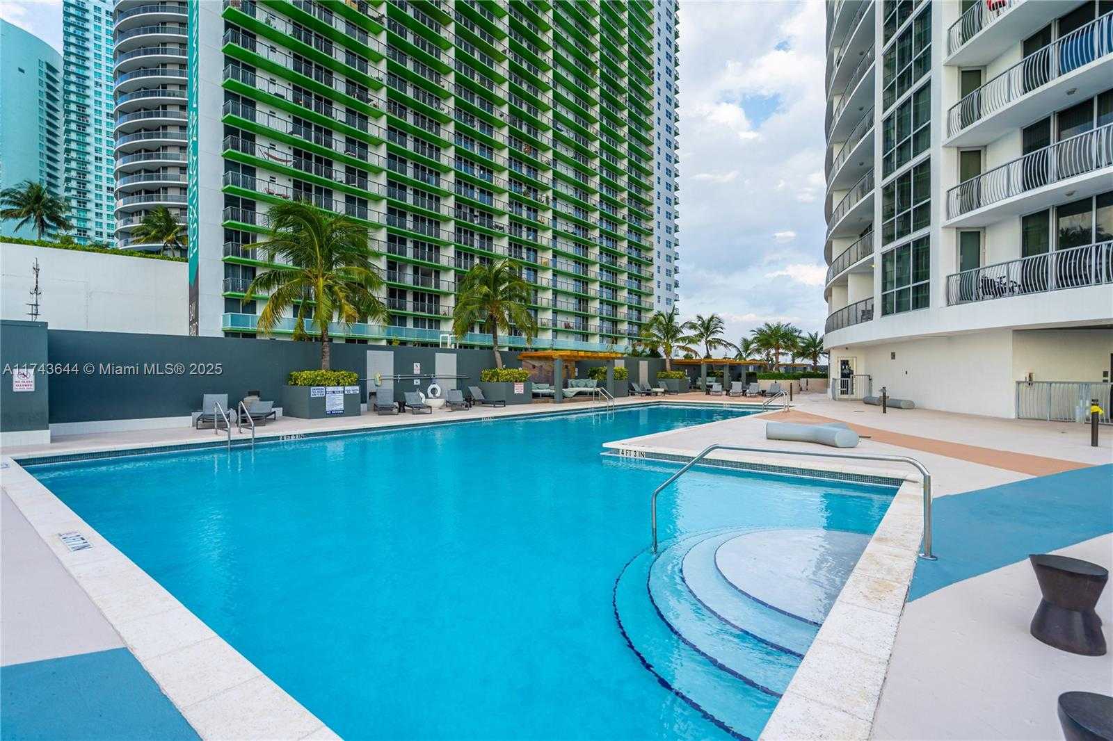 Small Image of 1750 NORTH BAYSHORE DR #1602, Miami Number 32