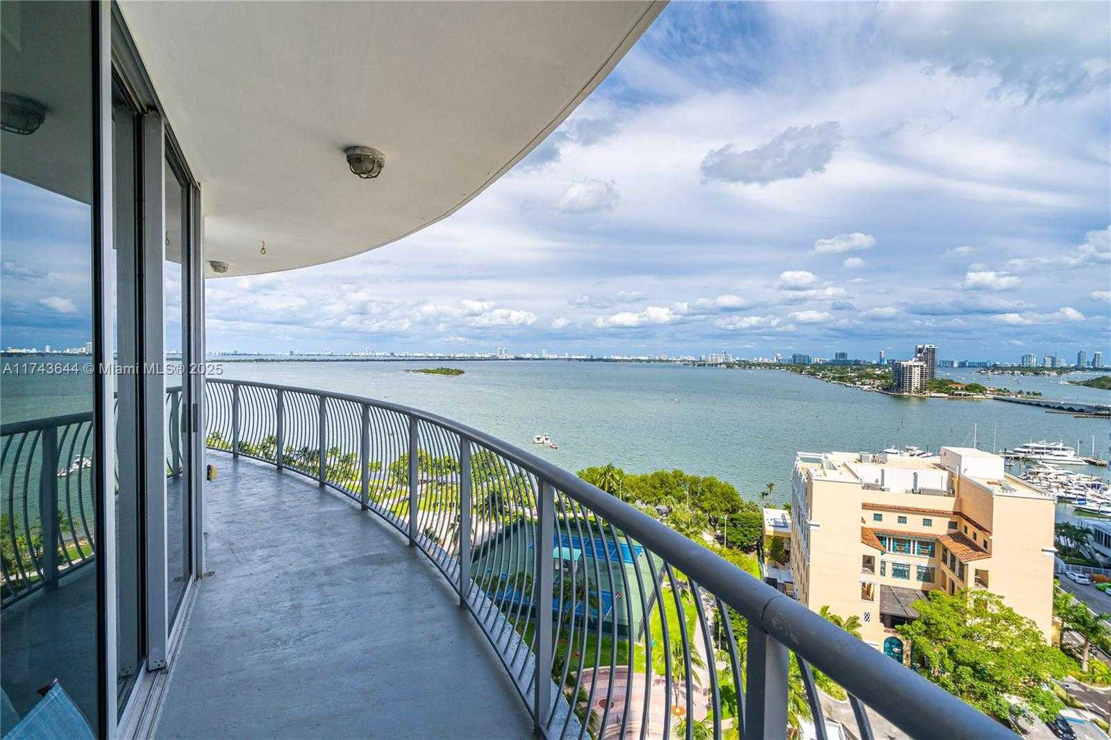 Small Image of 1750 NORTH BAYSHORE DR #1602, Miami Number 5