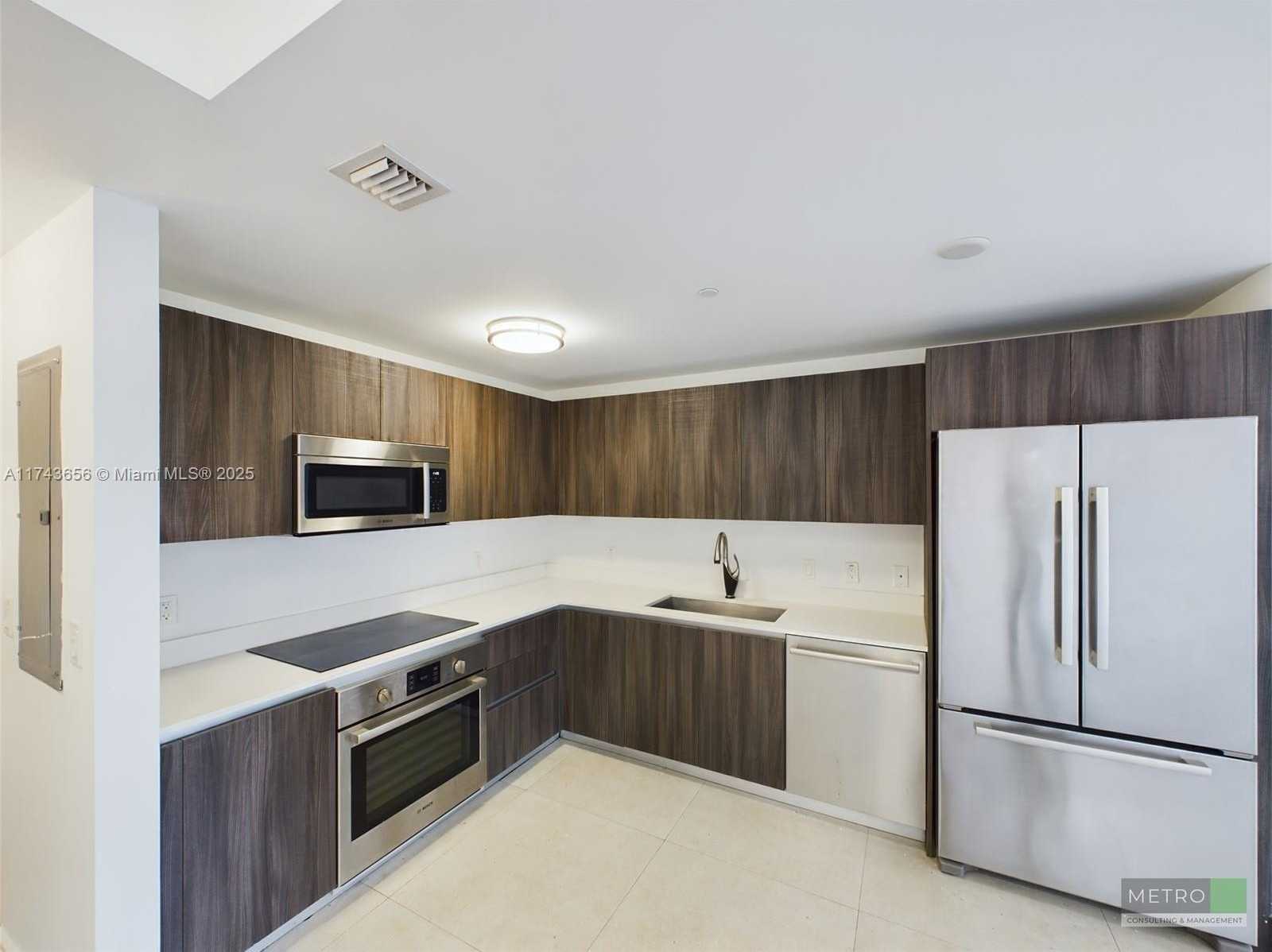 Small Image of 488 NORTH EAST 18TH ST #205, Miami Number 4