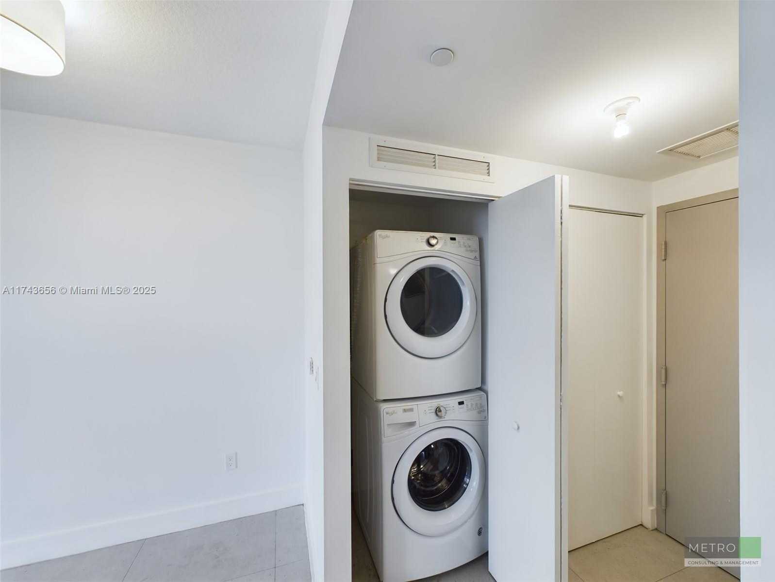 Small Image of 488 NORTH EAST 18TH ST #205, Miami Number 6