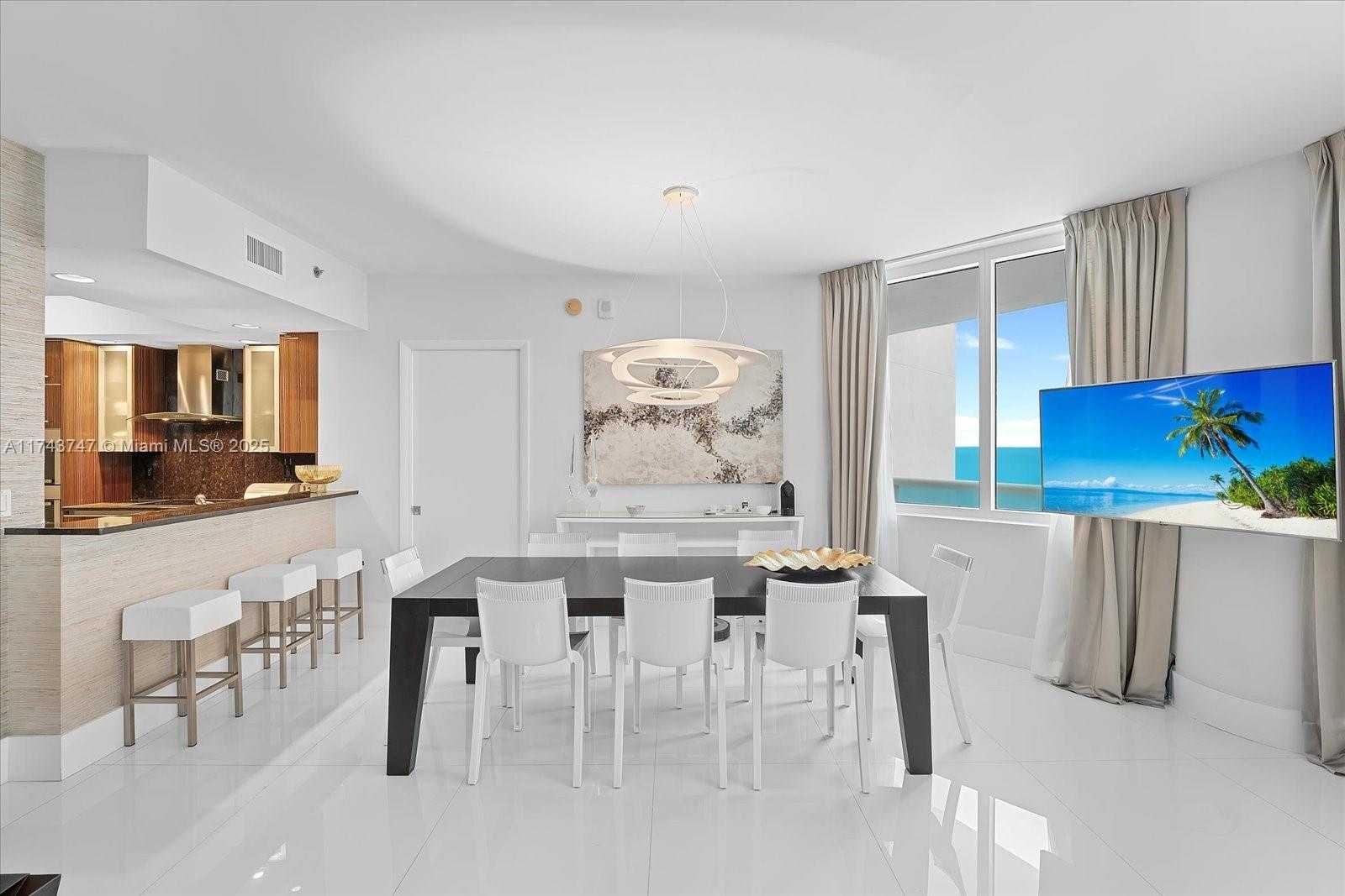Small Image of 2711 SOUTH OCEAN DR #1106, Hollywood Number 6