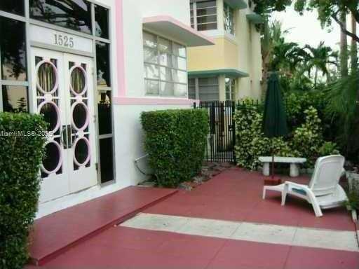 Small Image of 1525 MERIDIAN AVE #104, Miami Beach Number 2