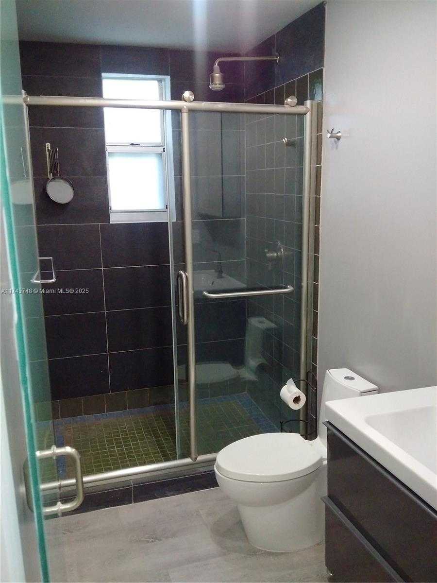 Small Image of 1525 MERIDIAN AVE #104, Miami Beach Number 23
