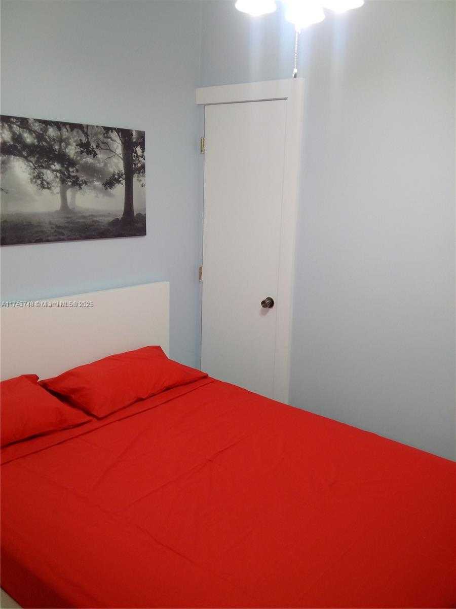 Small Image of 1525 MERIDIAN AVE #104, Miami Beach Number 27