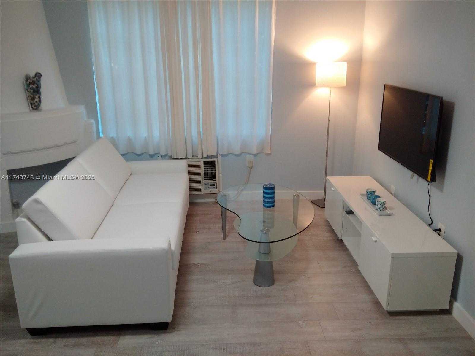 Small Image of 1525 MERIDIAN AVE #104, Miami Beach Number 5