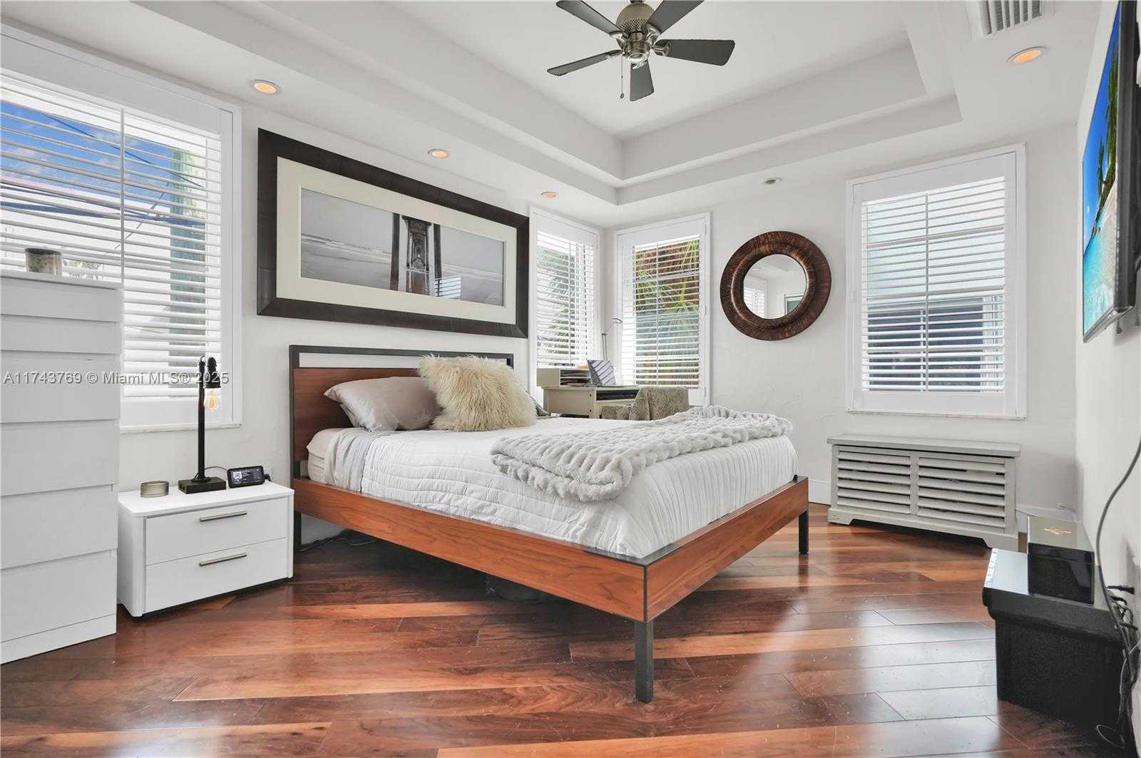 Small Image of 349 MERIDIAN AVE #B207, Miami Beach Number 11