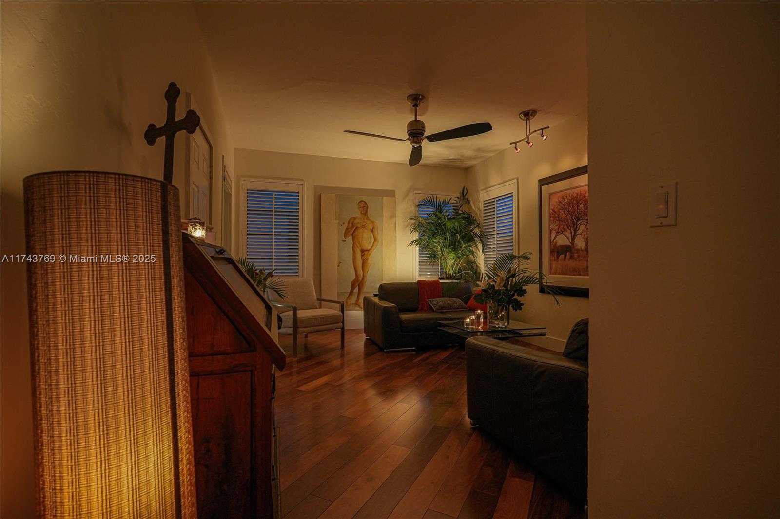 Small Image of 349 MERIDIAN AVE #B207, Miami Beach Number 17