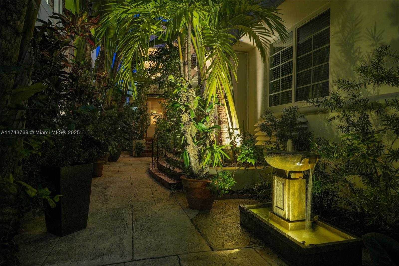 Small Image of 349 MERIDIAN AVE #B207, Miami Beach Number 26