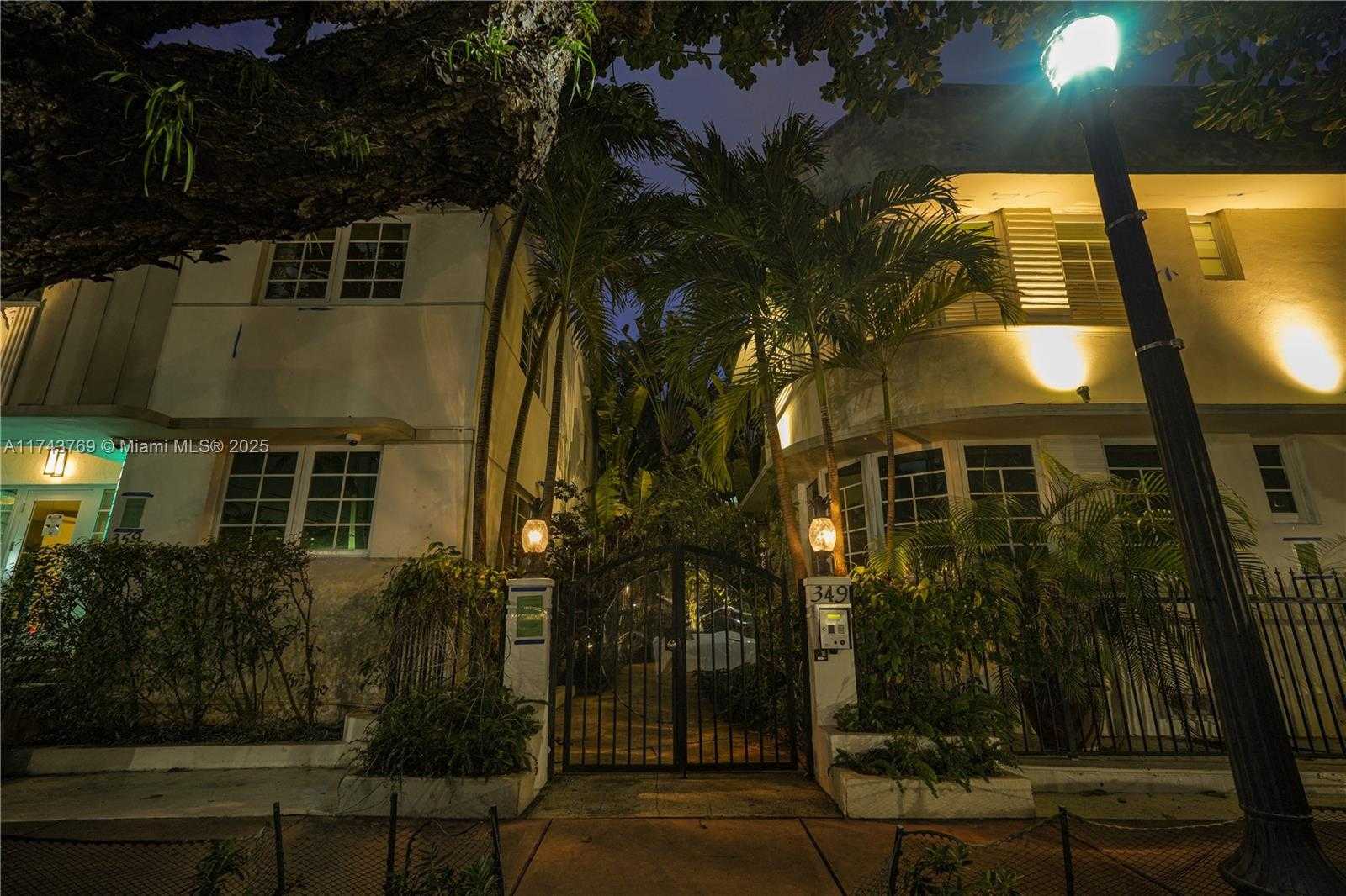 Small Image of 349 MERIDIAN AVE #B207, Miami Beach Number 27