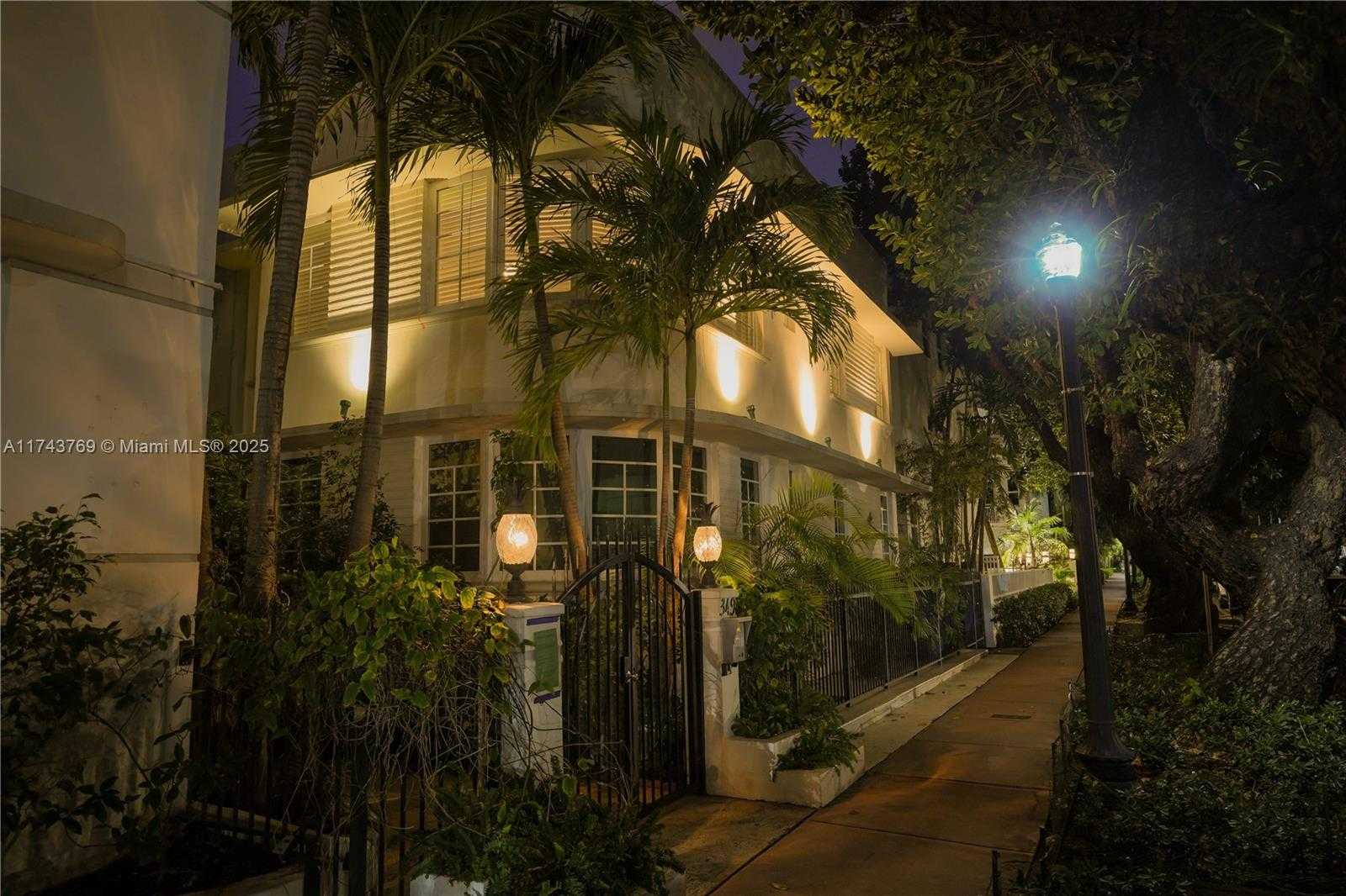 Small Image of 349 MERIDIAN AVE #B207, Miami Beach Number 29