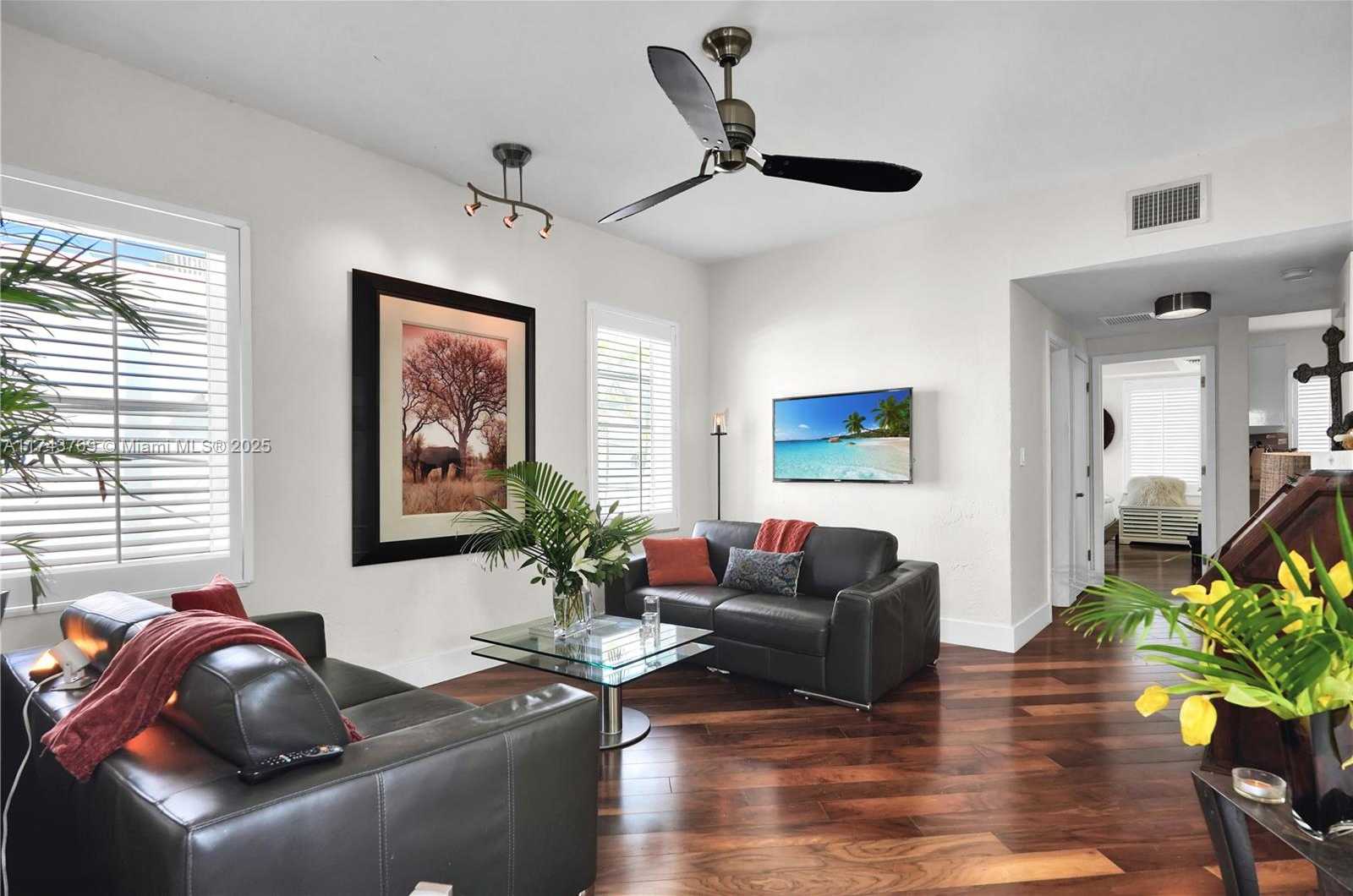 Small Image of 349 MERIDIAN AVE #B207, Miami Beach Number 5