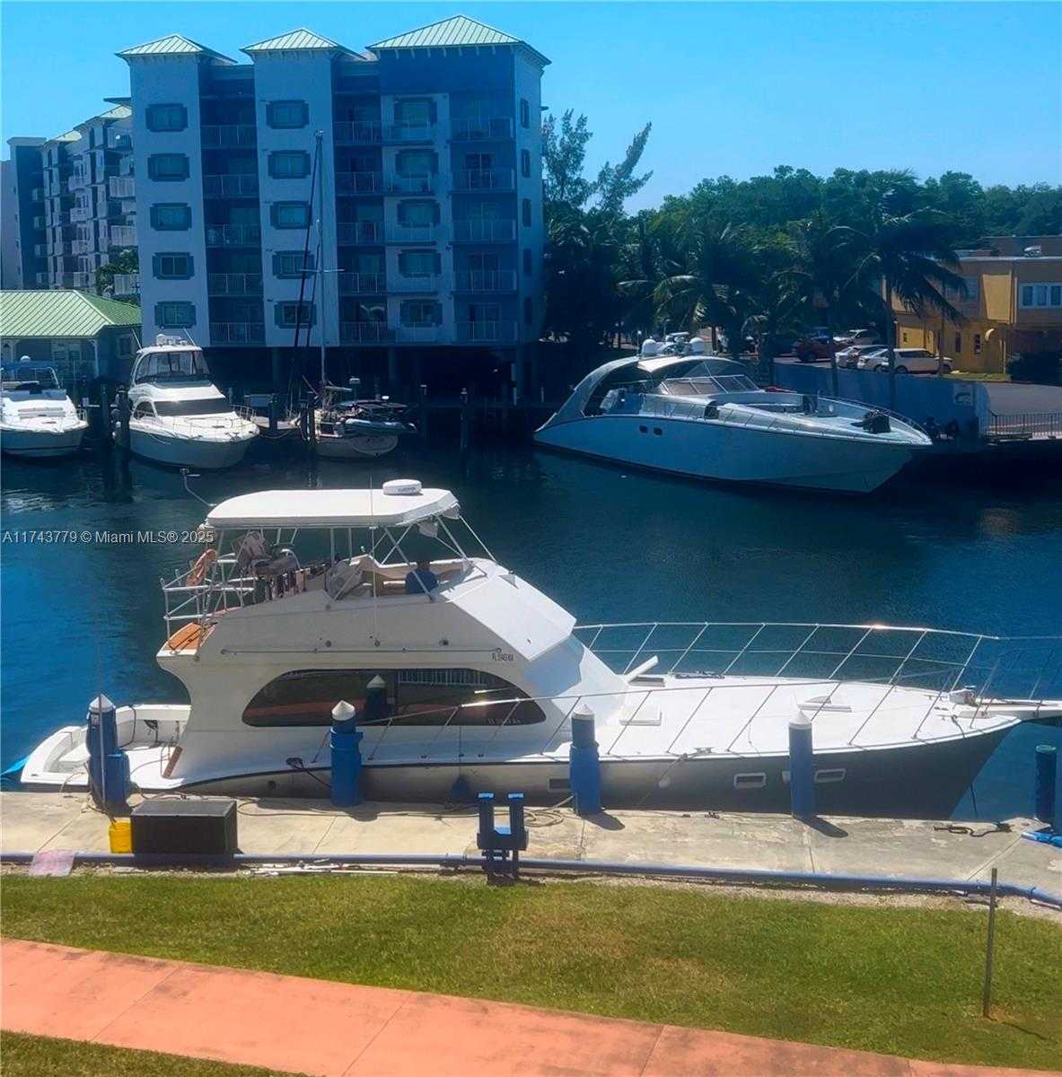 Small Image of 1800 NORTH WEST 24TH AVE #314, Miami Number 7