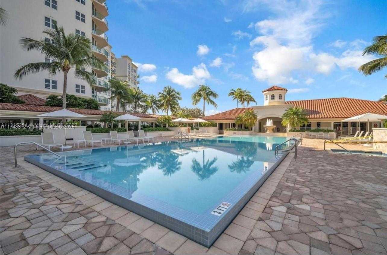 Small Image of 19900 EAST COUNTRY CLUB DR #318, Aventura Number 31