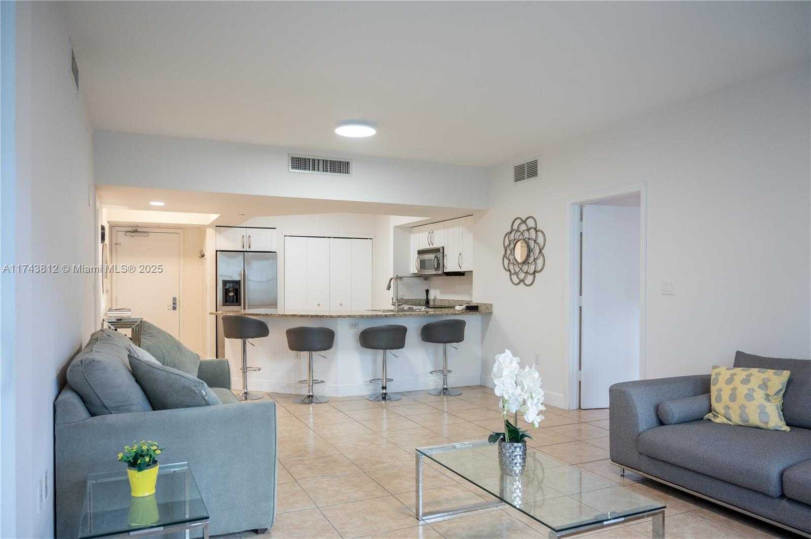 Small Image of 19900 EAST COUNTRY CLUB DR #318, Aventura Number 5