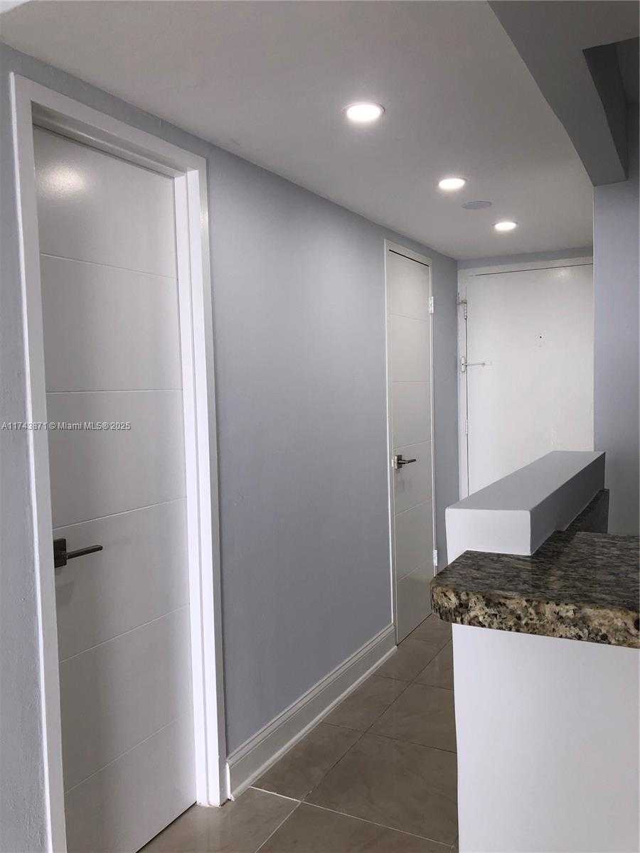 Small Image of 1865 79TH ST CSWY #15F, North Bay Village Number 15