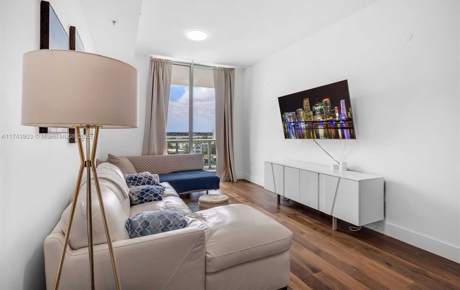 Small Image of 7928 EAST DR #702, North Bay Village Number 11