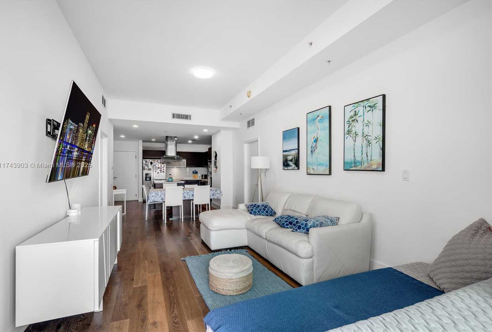 Small Image of 7928 EAST DR #702, North Bay Village Number 12