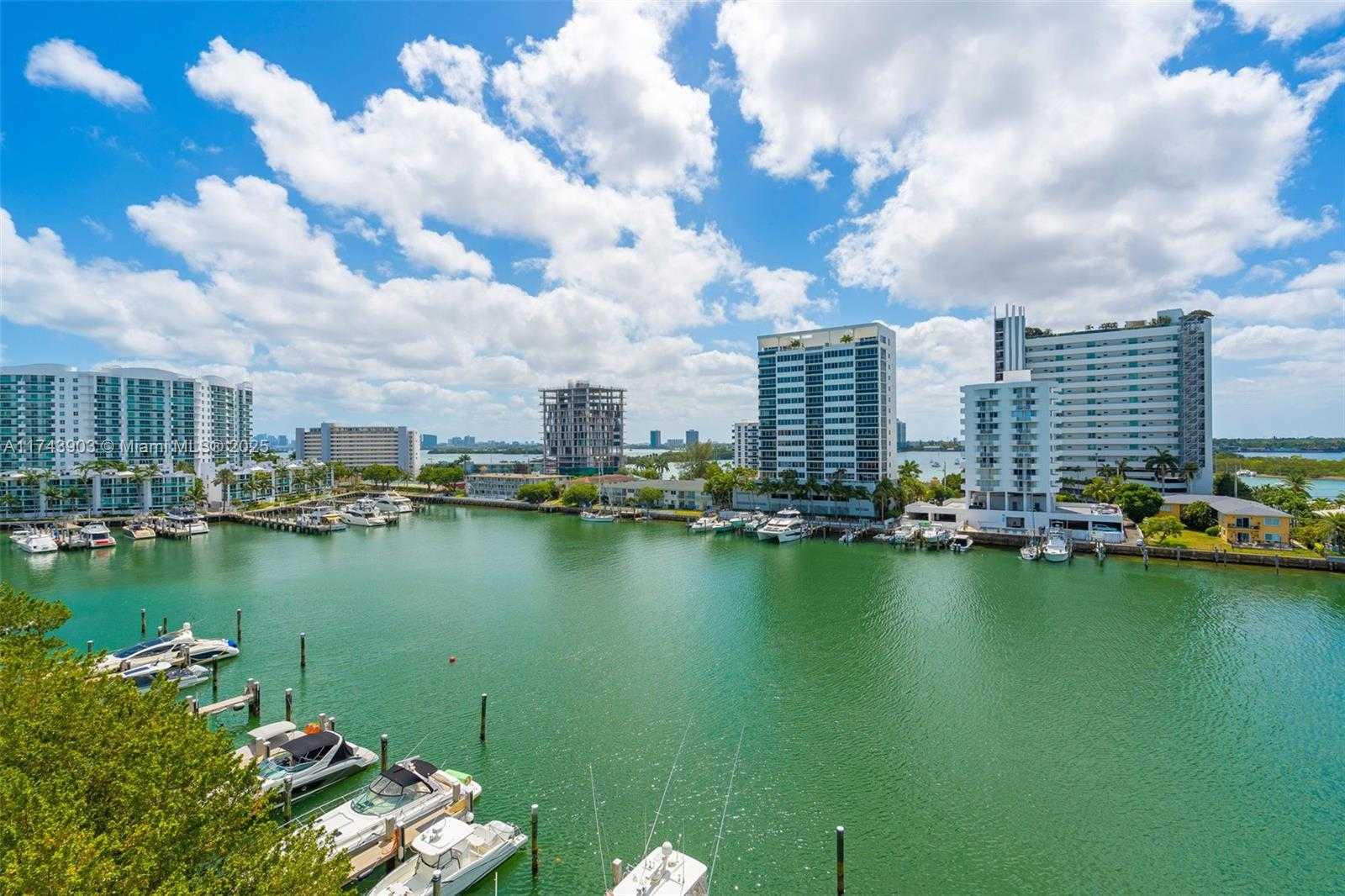 Small Image of 7928 EAST DR #702, North Bay Village Number 31