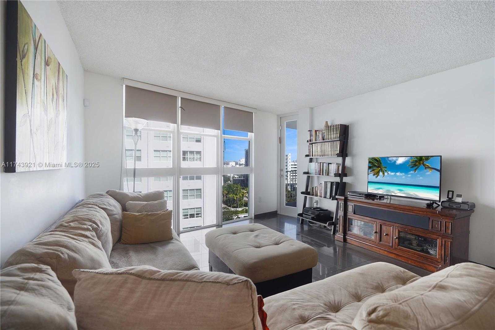 Small Image of 1228 WEST AVE #607, Miami Beach Number 15