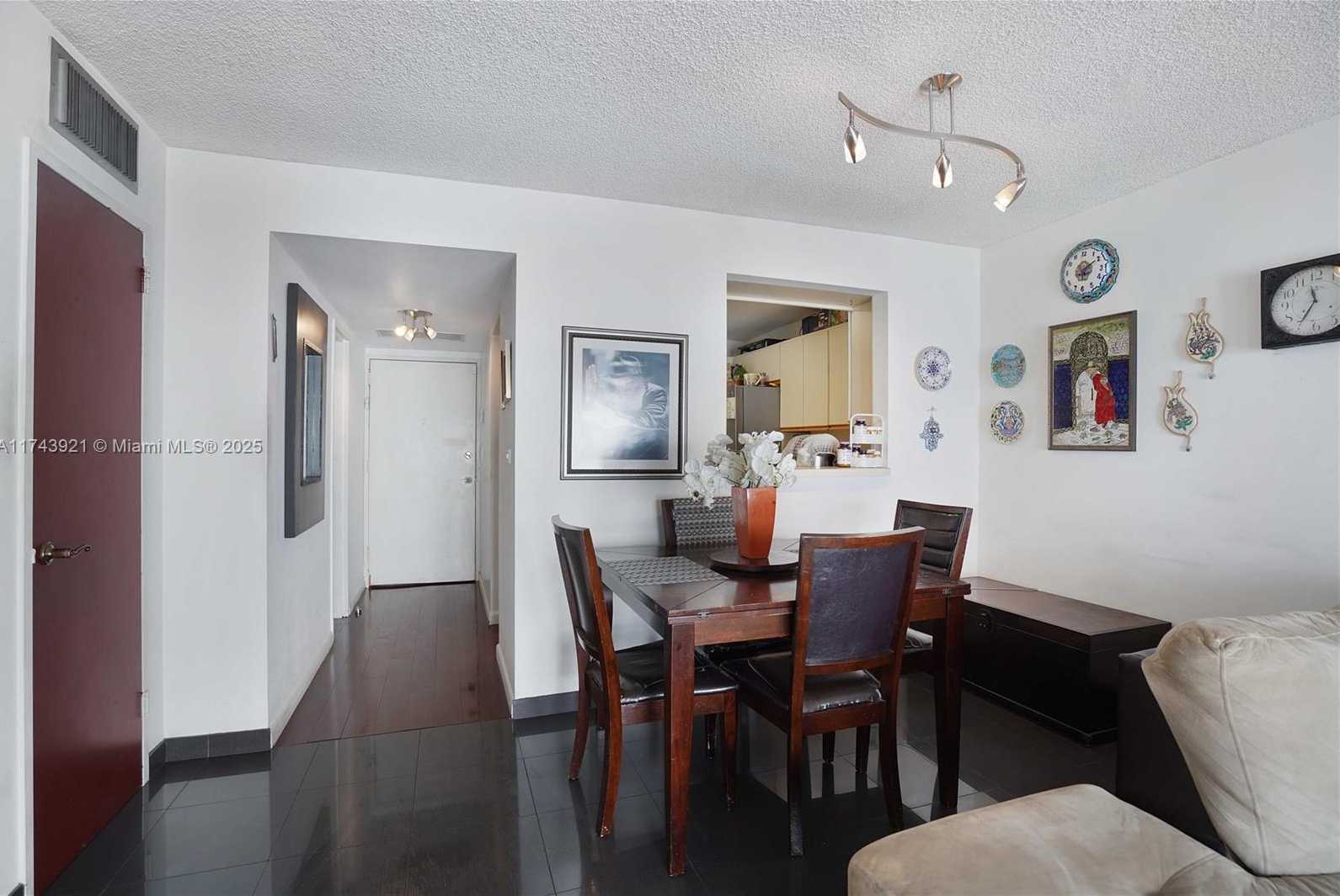Small Image of 1228 WEST AVE #607, Miami Beach Number 22
