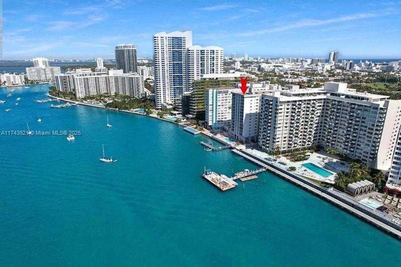 Small Image of 1228 WEST AVE #607, Miami Beach Number 4