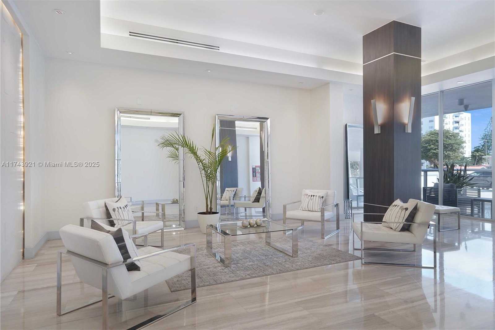 Small Image of 1228 WEST AVE #607, Miami Beach Number 7