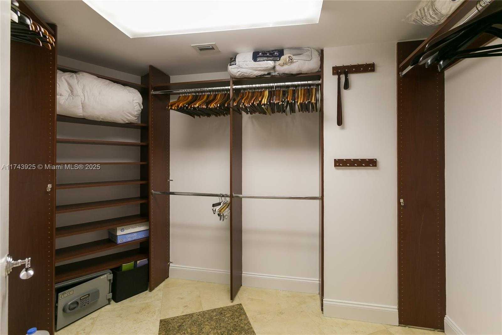 Small Image of 18911 COLLINS AVE #1104, Sunny Isles Beach Number 14