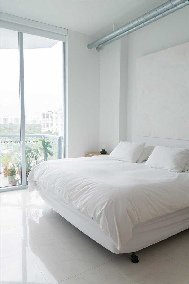 Small Image of 3029 NORTH EAST 188TH ST #924, Aventura Number 19
